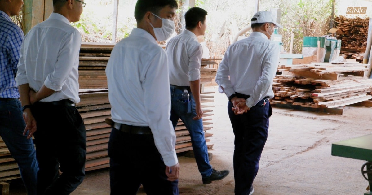 showroom KNC Facade showroom KNC Facade